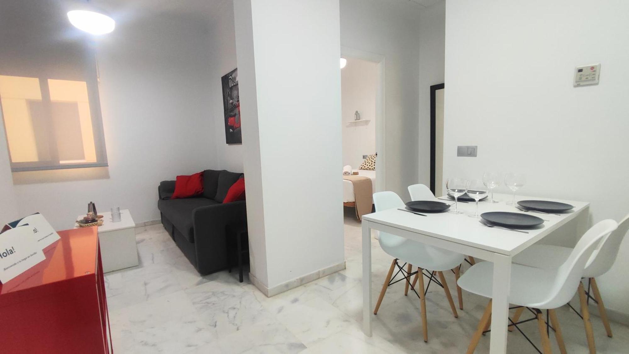 Casa Real, Oasis Sin Ruido En Triana Séville